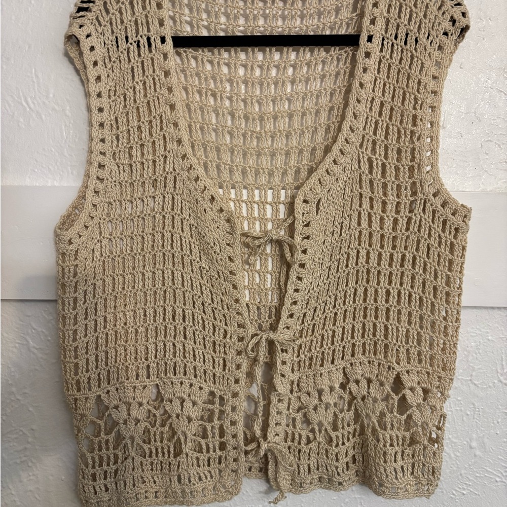 Crochet Knit Vest in Beige
